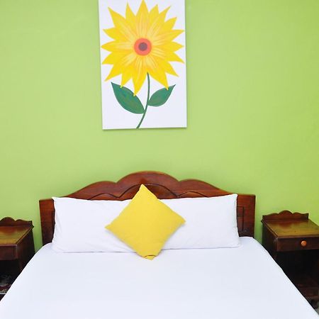 Sea View Hotel Коломбо Экстерьер фото