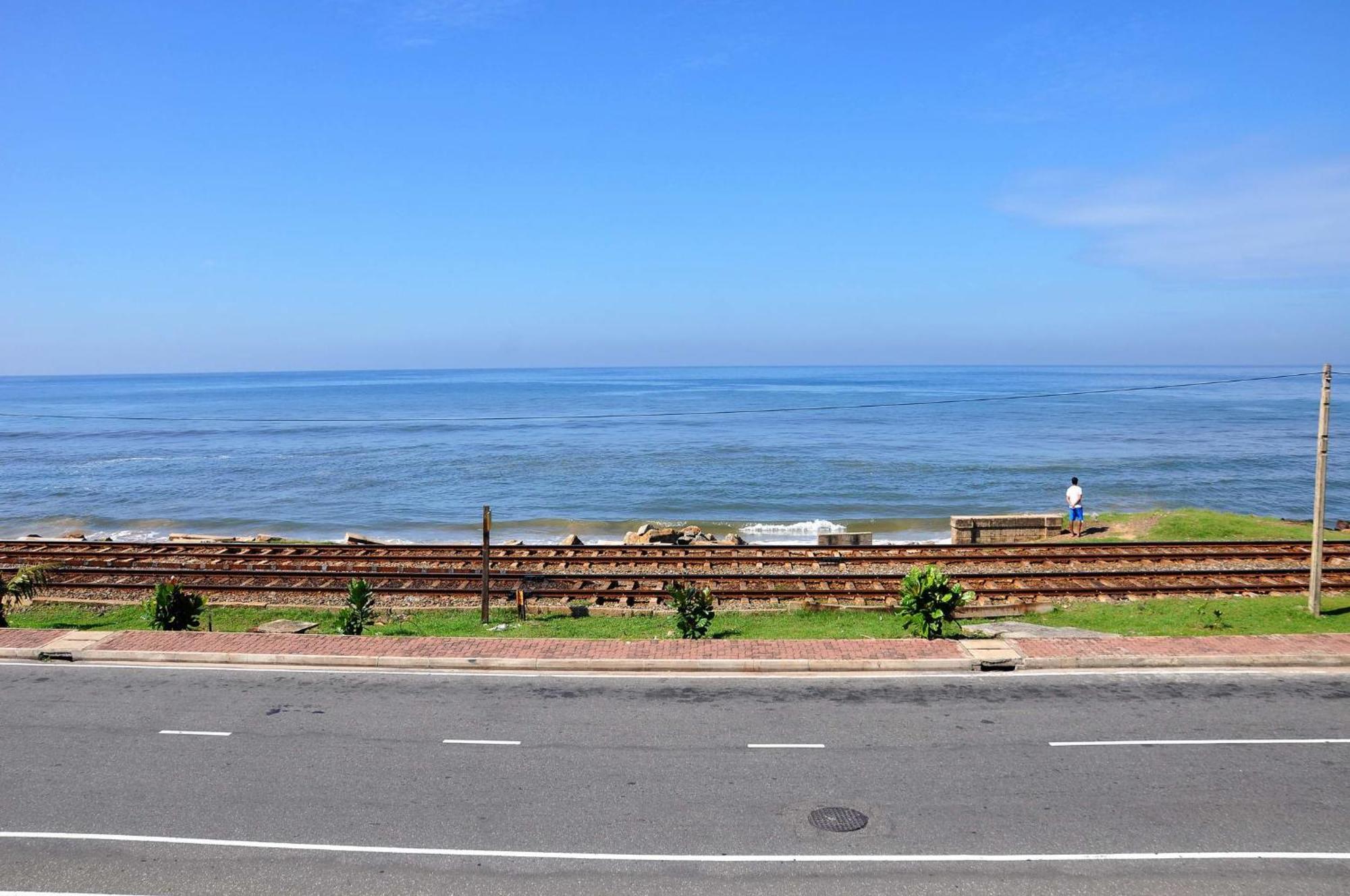 Sea View Hotel Коломбо Экстерьер фото