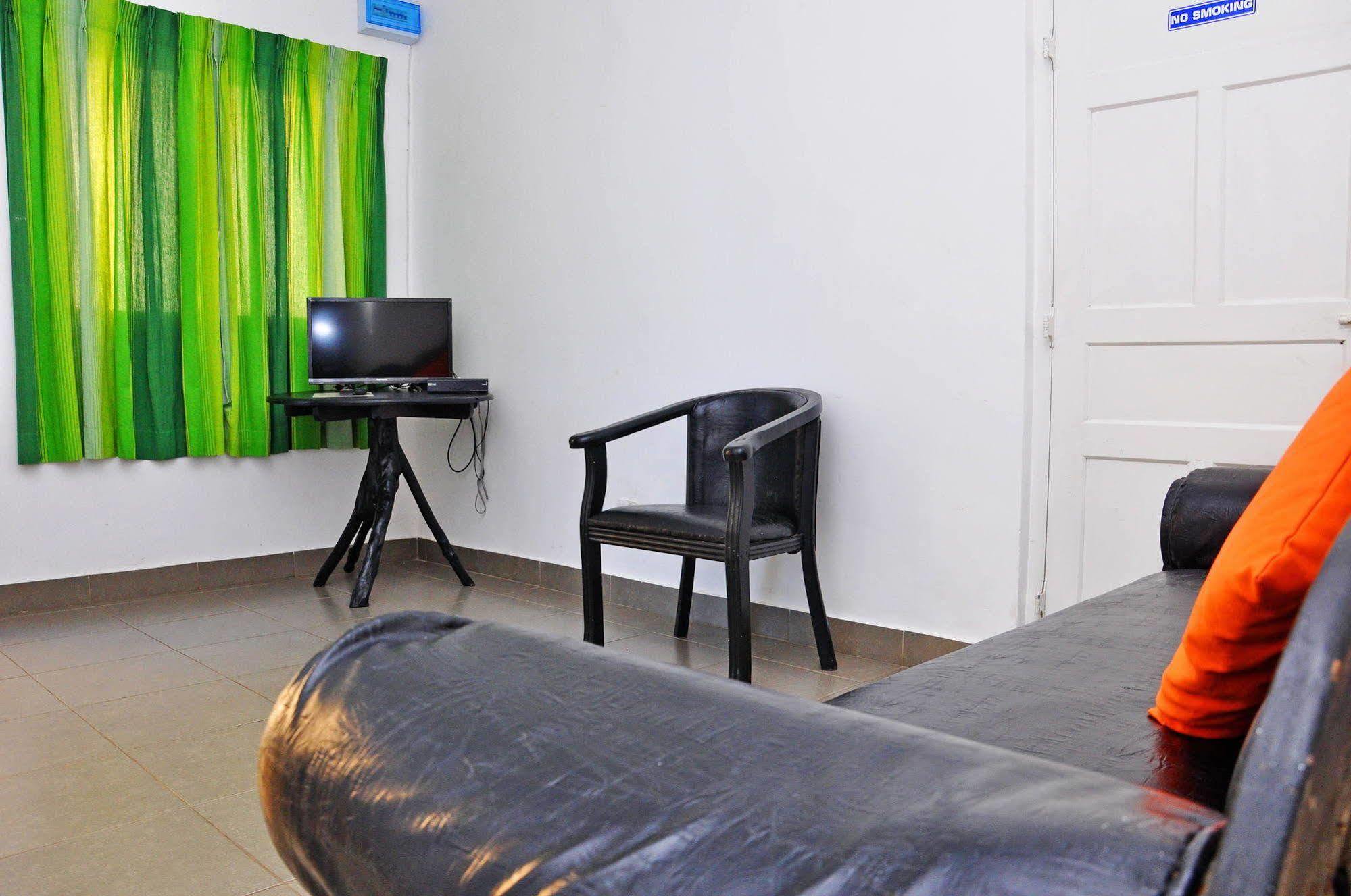 Sea View Hotel Коломбо Экстерьер фото
