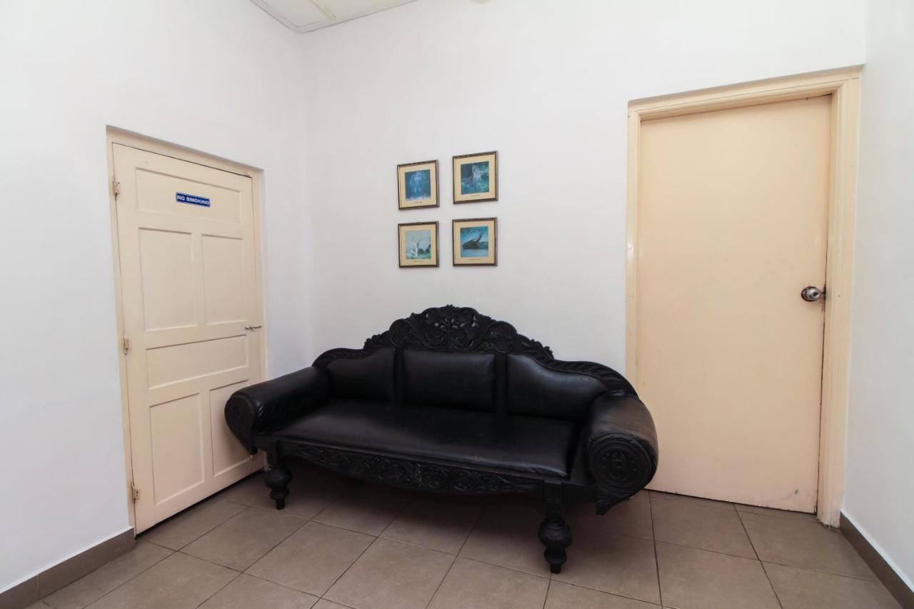 Sea View Hotel Коломбо Экстерьер фото
